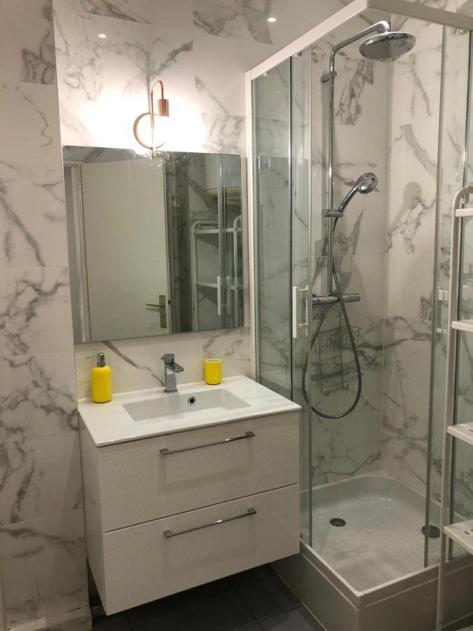 Modern Apartment 1Room Canal Terrace Lake 400M Анси Экстерьер фото